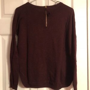 H&M burgundy sweater